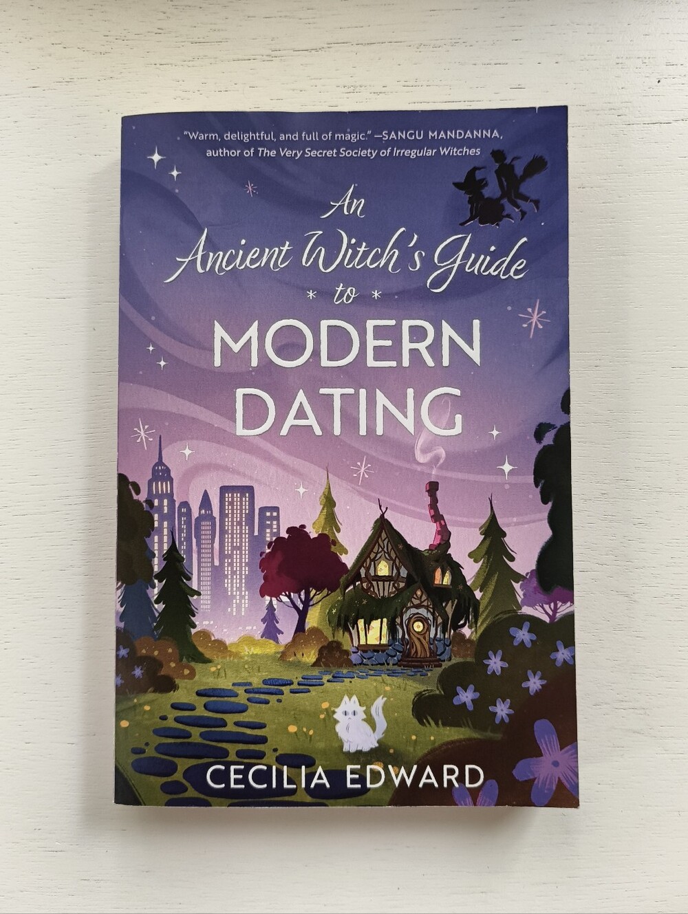 An Ancient Witch's Guide To Modern Dating by Cecilia Edwards (Paperback)
